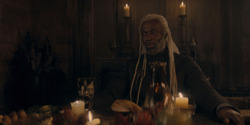 HouseOfTheDragon_3x03-RhaenyraTriumphant_1983