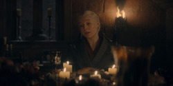 HouseOfTheDragon_3x03-RhaenyraTriumphant_2015