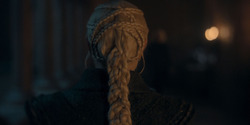 HouseOfTheDragon_3x03-RhaenyraTriumphant_2060
