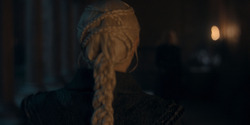 HouseOfTheDragon_3x03-RhaenyraTriumphant_2061
