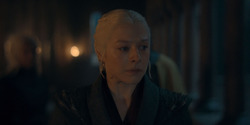 HouseOfTheDragon_3x03-RhaenyraTriumphant_2077