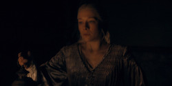 HouseOfTheDragon_3x03-RhaenyraTriumphant_2111