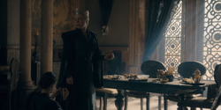 HouseOfTheDragon_3x03-RhaenyraTriumphant_2266