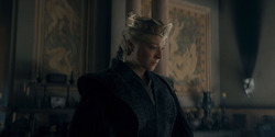 HouseOfTheDragon_3x03-RhaenyraTriumphant_2291