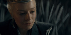 HouseOfTheDragon_3x03-RhaenyraTriumphant_2345