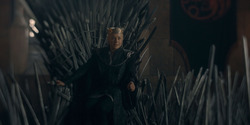 HouseOfTheDragon_3x03-RhaenyraTriumphant_2372