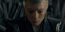 HouseOfTheDragon_3x03-RhaenyraTriumphant_2572