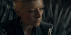 HouseOfTheDragon_3x03-RhaenyraTriumphant_2576