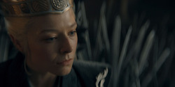 HouseOfTheDragon_3x03-RhaenyraTriumphant_2582