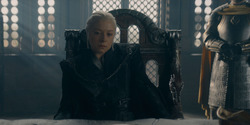 HouseOfTheDragon_3x03-RhaenyraTriumphant_2596