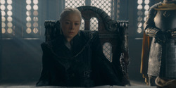 HouseOfTheDragon_3x03-RhaenyraTriumphant_2598