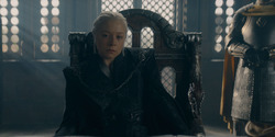 HouseOfTheDragon_3x03-RhaenyraTriumphant_2599