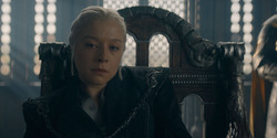 HouseOfTheDragon_3x03-RhaenyraTriumphant_2624