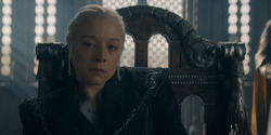 HouseOfTheDragon_3x03-RhaenyraTriumphant_2626