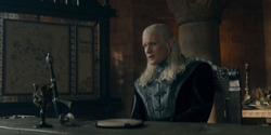 HouseOfTheDragon_3x03-RhaenyraTriumphant_2629
