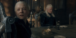 HouseOfTheDragon_3x03-RhaenyraTriumphant_2699
