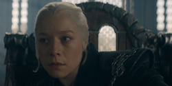 HouseOfTheDragon_3x03-RhaenyraTriumphant_2716