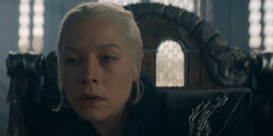 HouseOfTheDragon_3x03-RhaenyraTriumphant_2717