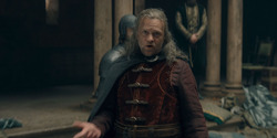 HouseOfTheDragon_3x03-RhaenyraTriumphant_2779