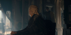 HouseOfTheDragon_3x03-RhaenyraTriumphant_3051