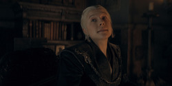 HouseOfTheDragon_3x03-RhaenyraTriumphant_3193