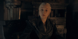 HouseOfTheDragon_3x03-RhaenyraTriumphant_3260
