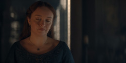 HouseOfTheDragon_3x03-RhaenyraTriumphant_3296