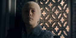 HouseOfTheDragon_3x03-RhaenyraTriumphant_4063