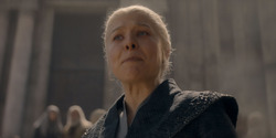 HouseOfTheDragon_3x03-RhaenyraTriumphant_4176