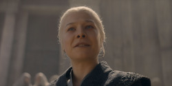 HouseOfTheDragon_3x03-RhaenyraTriumphant_4207