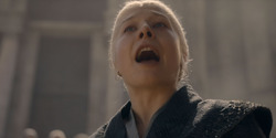 HouseOfTheDragon_3x03-RhaenyraTriumphant_4214