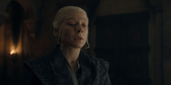 HouseOfTheDragon_3x03-RhaenyraTriumphant_4599