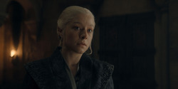 HouseOfTheDragon_3x03-RhaenyraTriumphant_4606