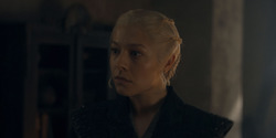 HouseOfTheDragon_3x03-RhaenyraTriumphant_4719