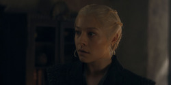 HouseOfTheDragon_3x03-RhaenyraTriumphant_4726
