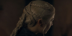 HouseOfTheDragon_3x03-RhaenyraTriumphant_4753