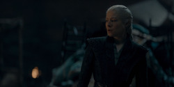 HouseOfTheDragon_3x03-RhaenyraTriumphant_4999