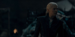 HouseOfTheDragon_3x03-RhaenyraTriumphant_5006