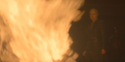 HouseOfTheDragon_3x03-RhaenyraTriumphant_5046