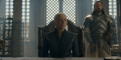 HouseOfTheDragon_3x04-Tumbleton_00559