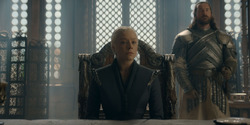 HouseOfTheDragon_3x04-Tumbleton_00560