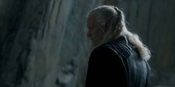 HouseOfTheDragon_3x04-Tumbleton_03397