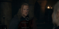 HouseOfTheDragon_3x04-Tumbleton_04035
