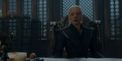 HouseOfTheDragon_3x04-Tumbleton_04532