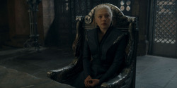 HouseOfTheDragon_3x04-Tumbleton_04770