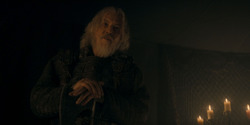 HouseOfTheDragon_3x05-UnbowedAndUnbent_0109
