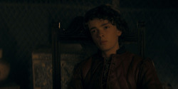 HouseOfTheDragon_3x05-UnbowedAndUnbent_0119