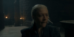HouseOfTheDragon_3x05-UnbowedAndUnbent_0896