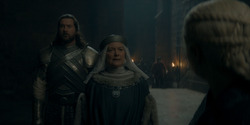 HouseOfTheDragon_3x05-UnbowedAndUnbent_0907