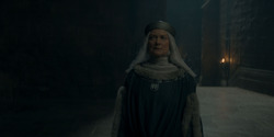 HouseOfTheDragon_3x05-UnbowedAndUnbent_0925